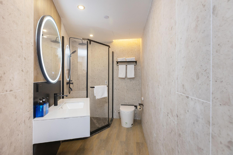Bathroom 3, Nihao Hotel Wenzhou European City, Wenzhou