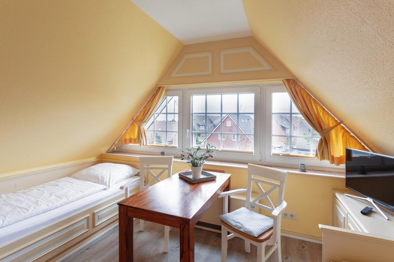Others 4, Priel-Hus, Nordfriesland