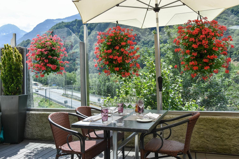 Food & Drinks 3, Hotel Restaurant Le Saint-Christophe, Aigle