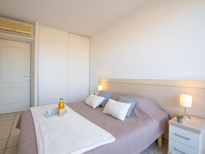 Bedroom 2, Apartment Les Embruns-13 by Interhome, Pyrénées-Orientales