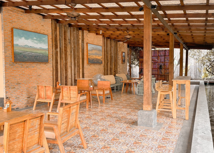 Food & Drinks 5, Karina Resort Chiang Mai, San Kamphaeng