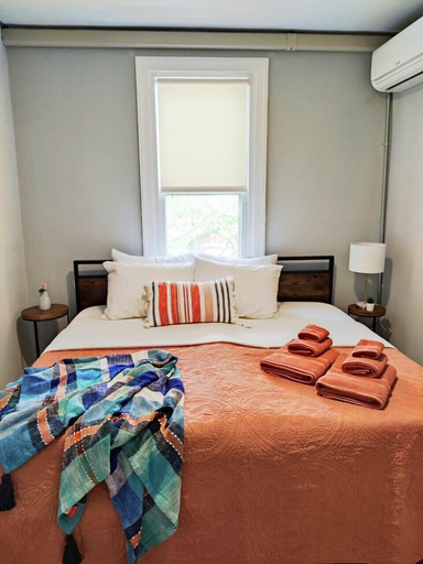 Bedroom 1, 1601 Lombard, Philadelphia