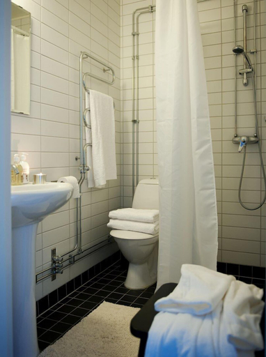 Bathroom 3, Tännäskröket, Härjedalen