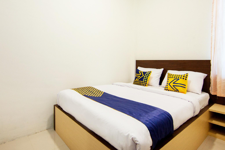 Room plan, OYO 2220 PINK'S GUEST HOUSE, North Tapanuli