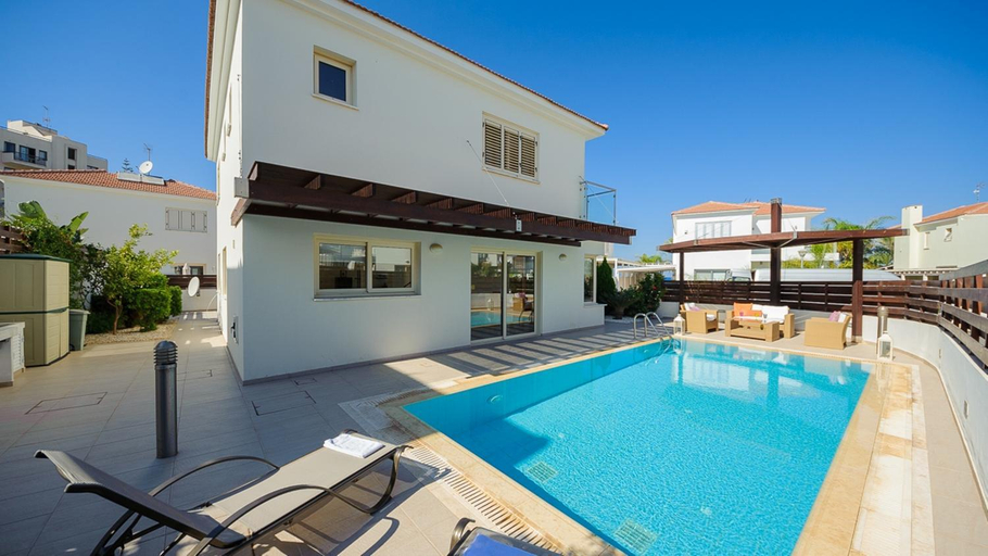Swimming pool 5, Pernera Holiday Villa 015