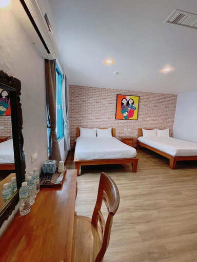 Others 3, Blue Sea Inn, Pingtung