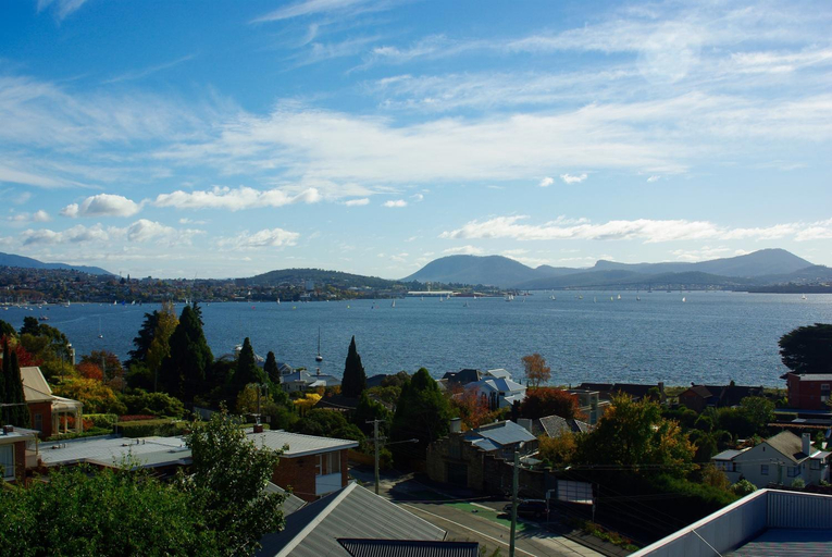 Others 4, 567 Sandy Bay, Hobart