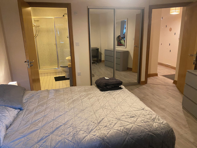 Bedroom 2, Whitworth Street Apartment in Manchester, Manchester