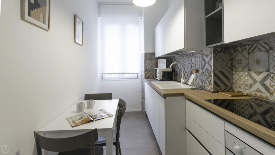 Room 5, Italianway Easy - Brianza 14 A, Milano