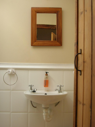 Bathroom 4, The Old Trading Post - Guest House, Eden