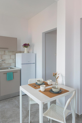 4, Avli Apartments, Central Macedonia