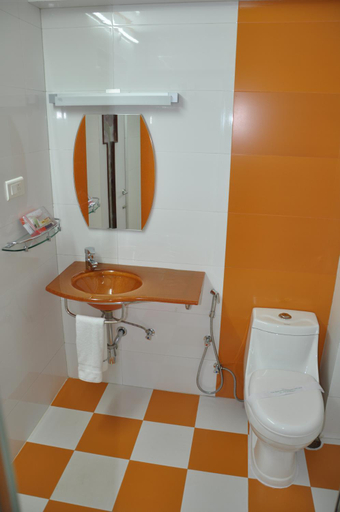 Bathroom 4, Hotel Astoria Residency, The Nilgiris