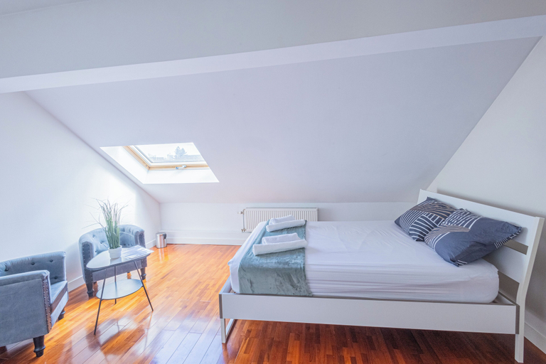 Bedroom 5, Chambres Cosy dans Une Grande maison, Bruxelles