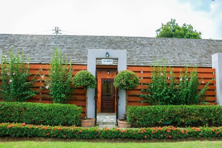 Exterior 2