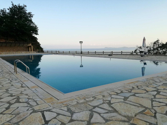 Others 5, Artemis Beach House, Vlorës