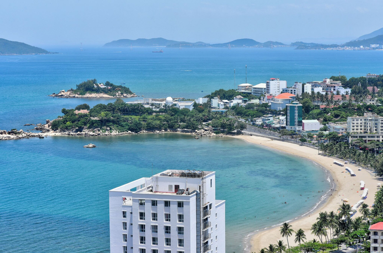 Exterior & Views, S Lux Apartment Scenia Bay Nha Trang, Nha Trang