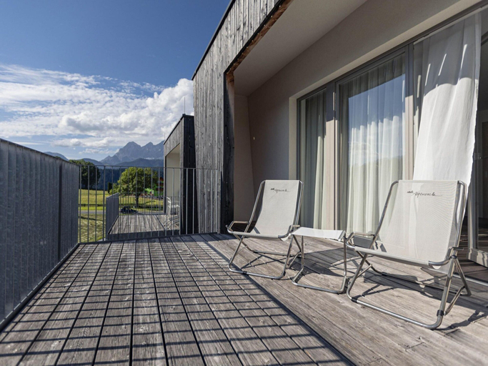 Others 5, Attractive Apartment Near ski Lift, Liezen