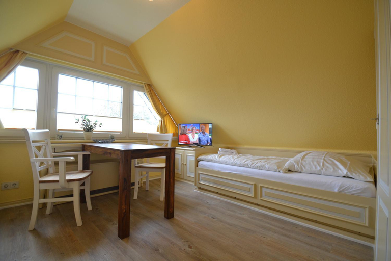 Others 3, Priel-Hus, Nordfriesland