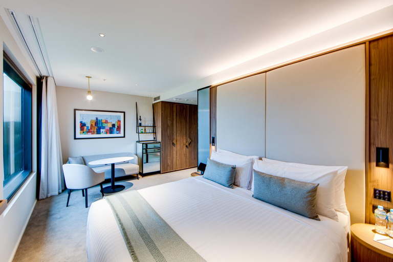 Bedroom 23