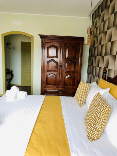 Bedroom 4, La casa di Erica, Napoli