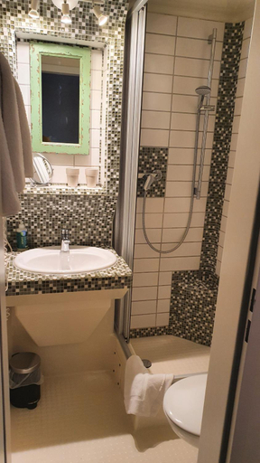 Bathroom 4, Der Hofener Garten, Nürnberg