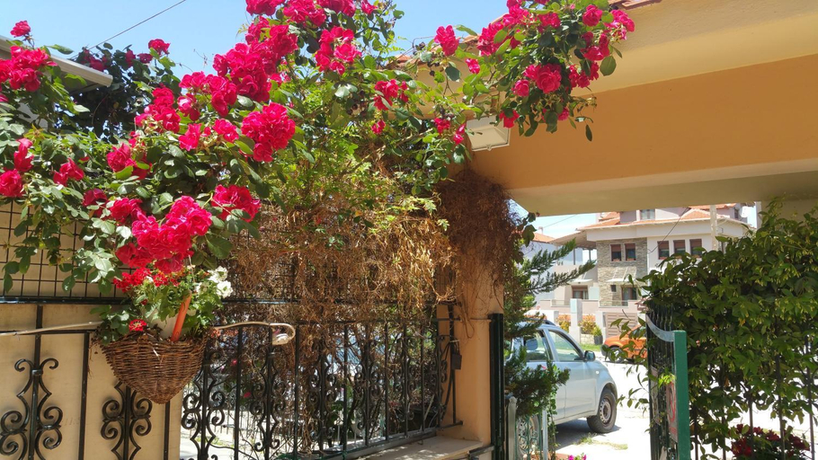 Others 3, Villa Anna, East Macedonia and Thrace