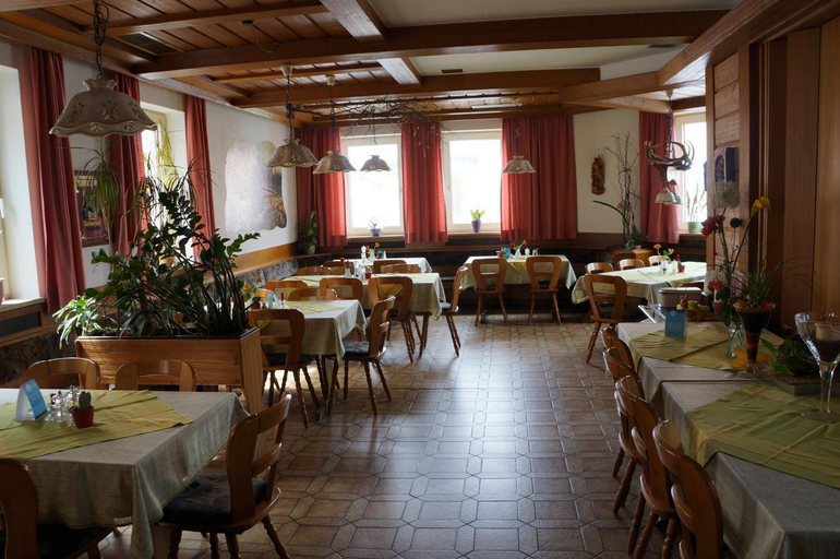 Food & Drinks, Gasthof Goldene Krone, Hof