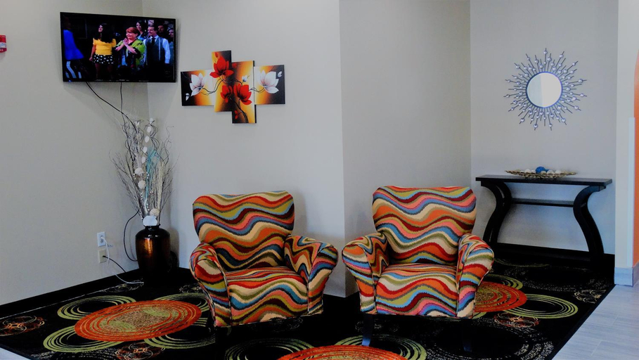 Public Area 2, Oak Tree Inn & Suites, Evans