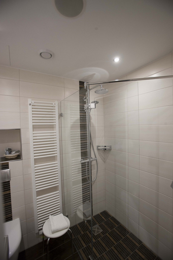 Bathroom 5, Flair Park-Hotel Ilshofen, Schwäbisch Hall