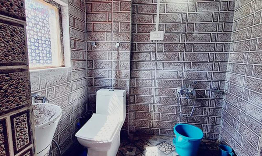Bathroom 3, Fabhotel Ta Hayaat, Srinagar