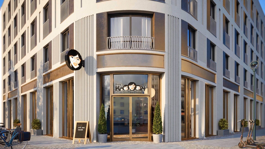 Exterior & Views