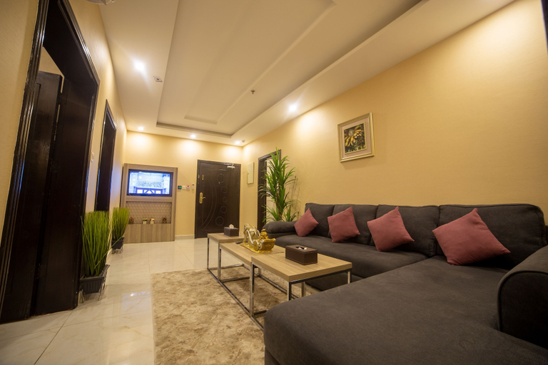 Living area 4, الماسية الأولى للشقق المخدومة First Diamond Served Apartments, Jeddah