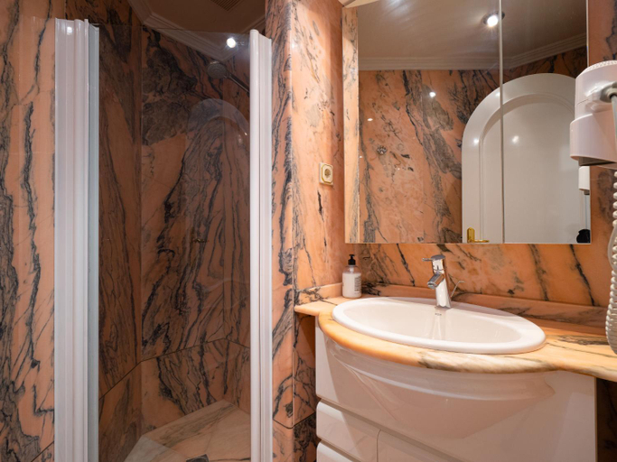 Bathroom 4, Villa Luxemburg by Interhome, Alicante