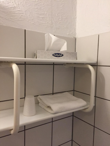 Bathroom 3, Hotel Laasby Kro, Skanderborg