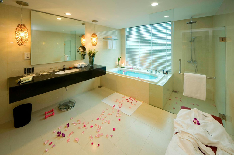 Bathroom 21