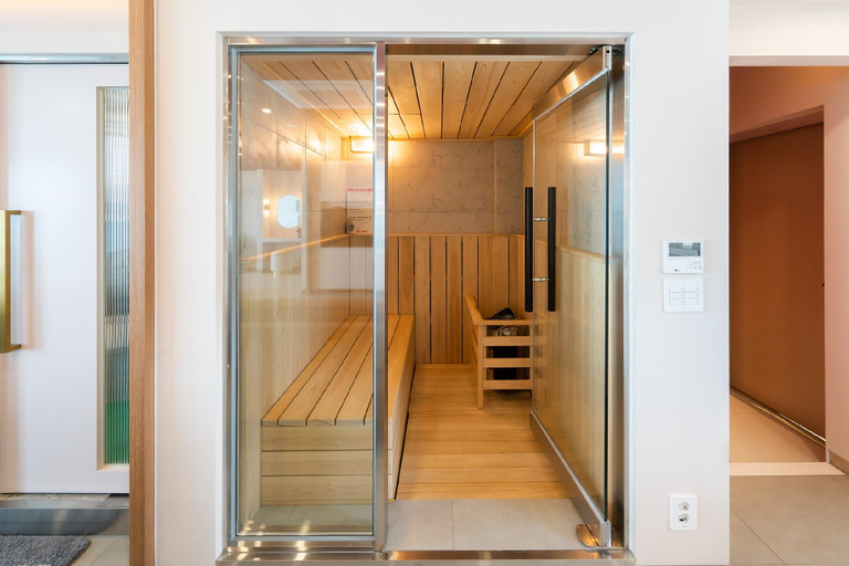 Others 3, Line Pool Villa, Ongjin