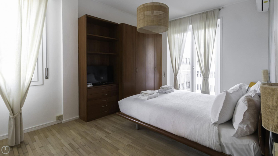 Room 2, Italianway Easy - Brianza 14 A, Milano