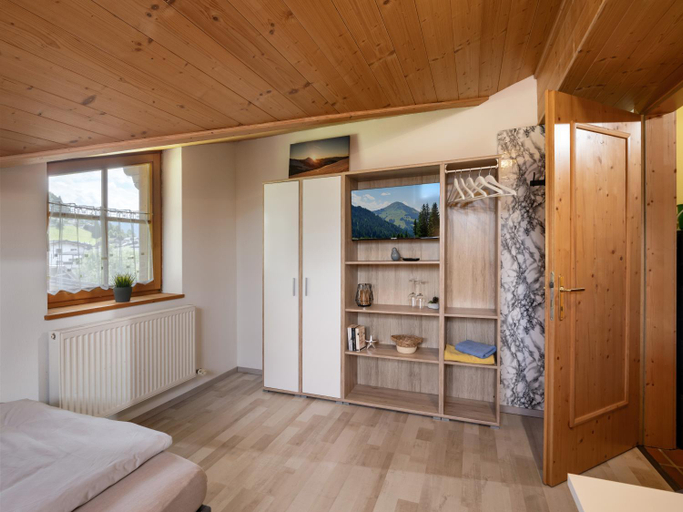 Others 2, Haus Feiersinger, Kitzbühel
