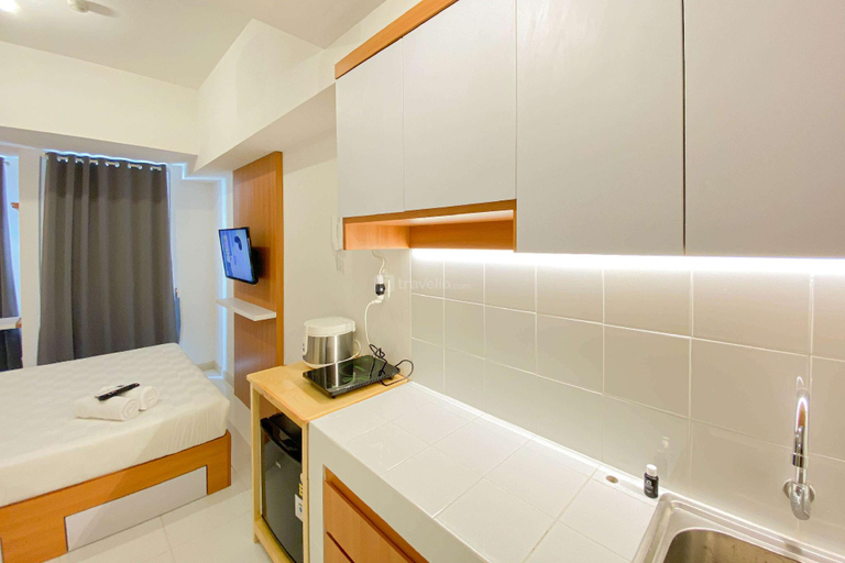 Bathroom 3, Pleasurable Studio TokyoRiverside PIK 2 ByTravelio, Tangerang
