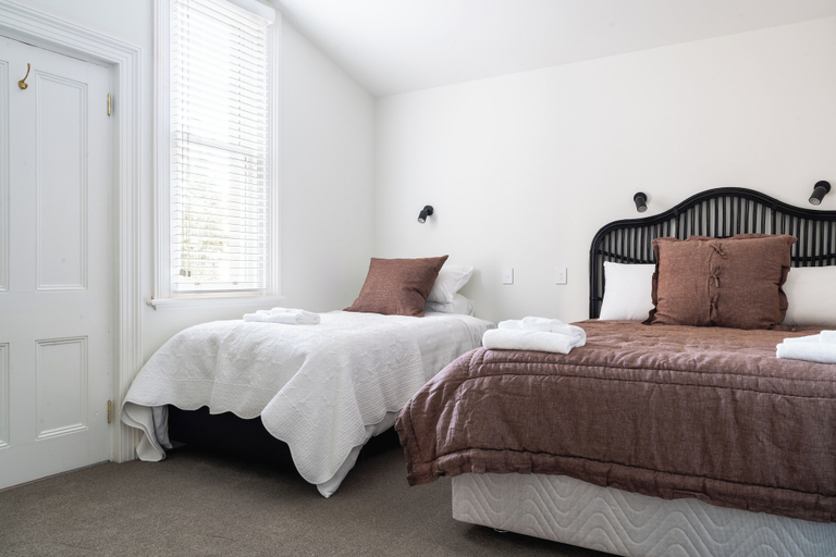 Bedroom 3, Luxury Apartment on Stuart Street, Dunedin