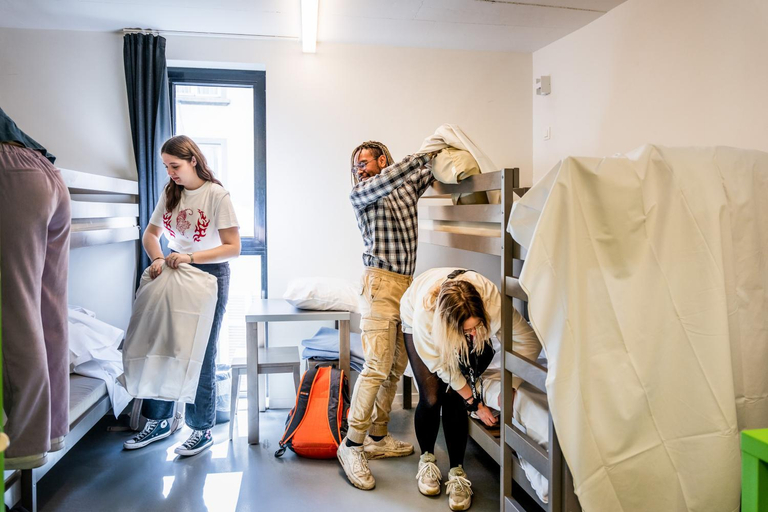 Others 3, De Ploate Hostel, West-Vlaanderen