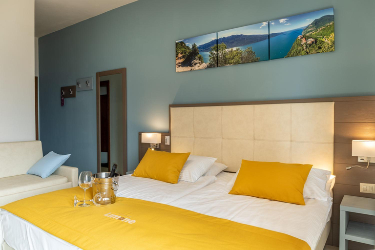 Bedroom 2, Hotel Limone, Brescia