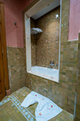 Bathroom 3, The Pavillon du Golf, Marrakech