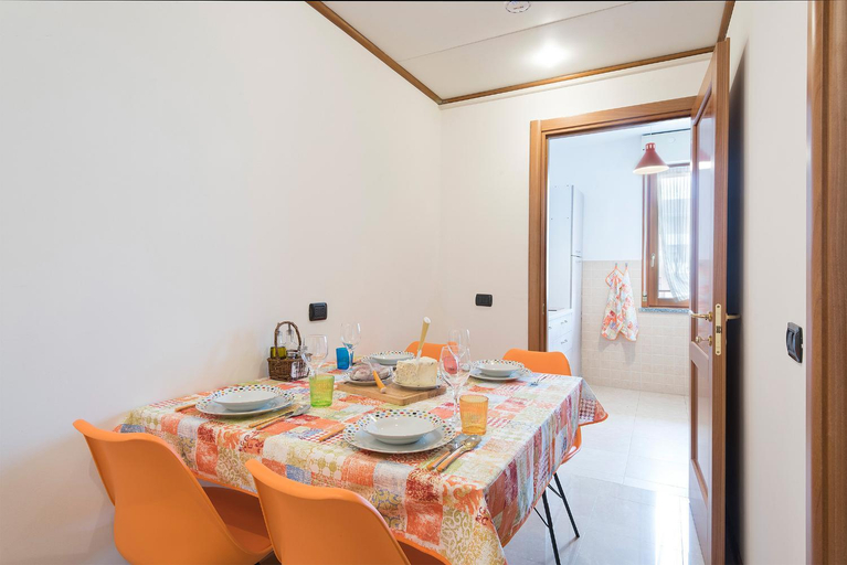 Others 3, Airone Apartment, Novara