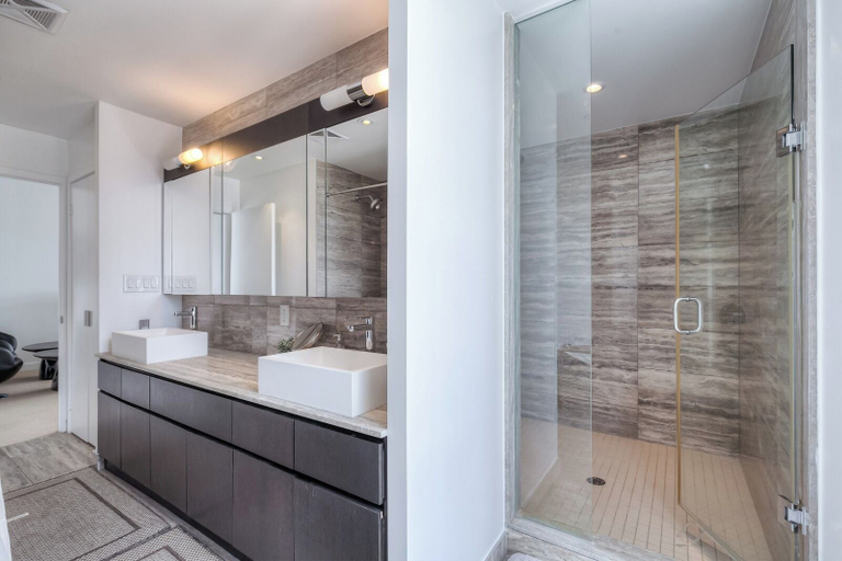 Bathroom, Celestial Heights, Toronto