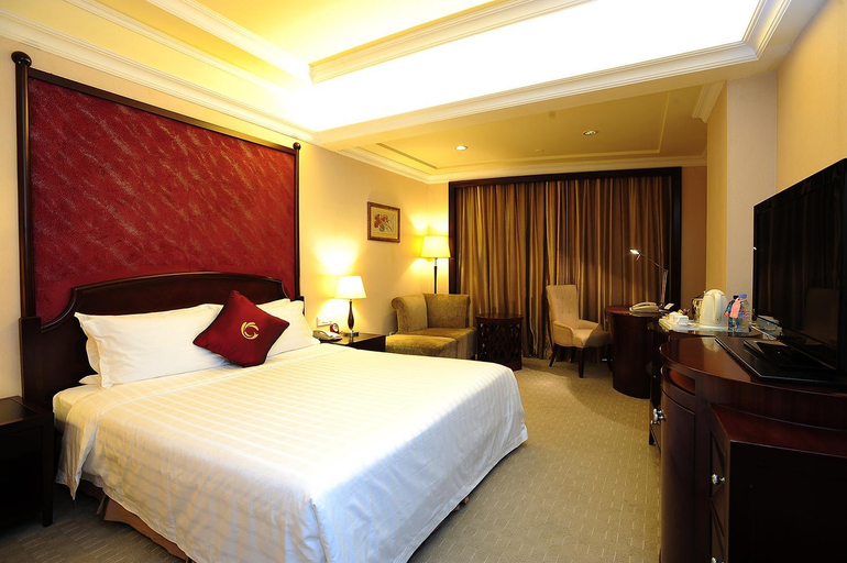 Bedroom 2, Royal Marina Plaza Hotel, Guangzhou