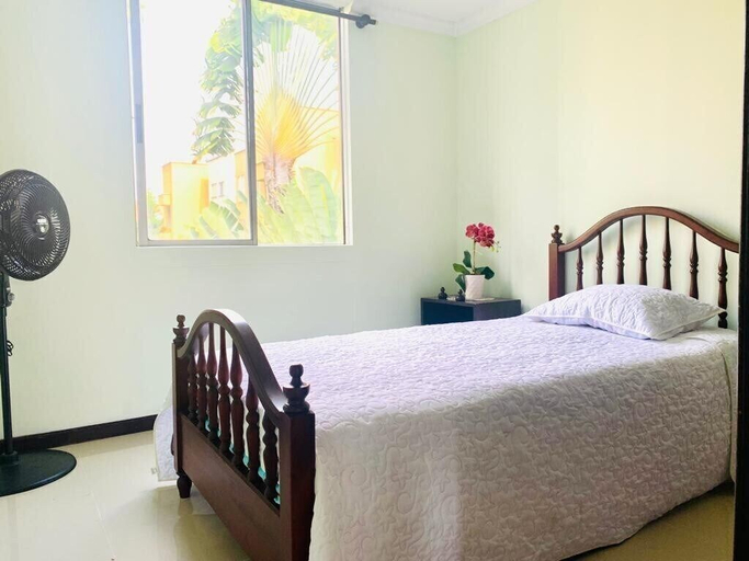 Bedroom 3, hab Nawi colseguros, Santiago de Cali