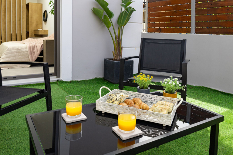 Food & Drinks 5, Casa Dionysia, Crete