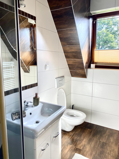 Bathroom 2, Pod Lipa 2, Tatra
