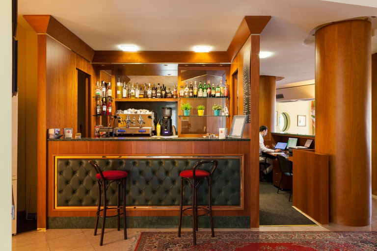 Food & Drinks 5, Hotel Atlantic, Pesaro E Urbino